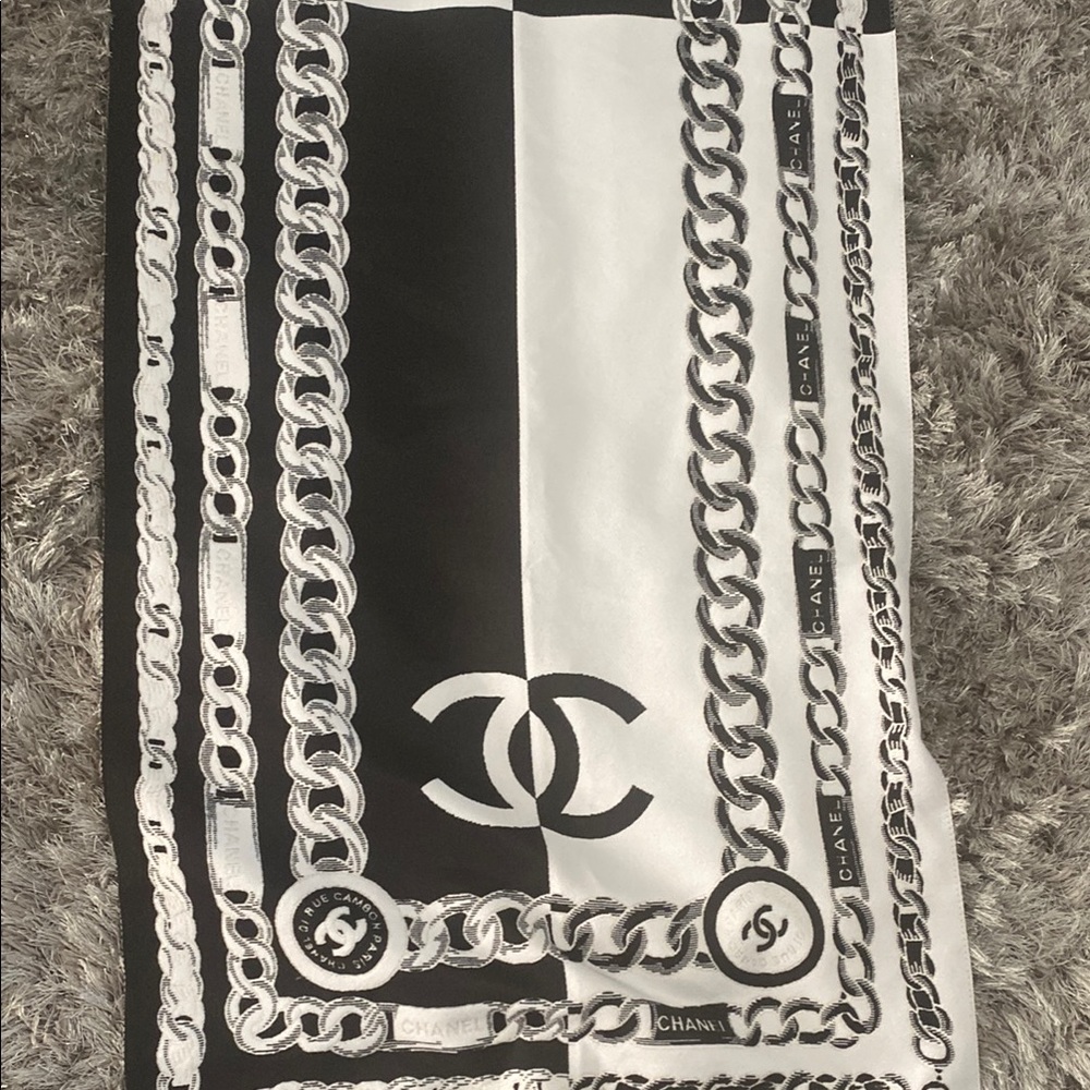 Fashion scarf